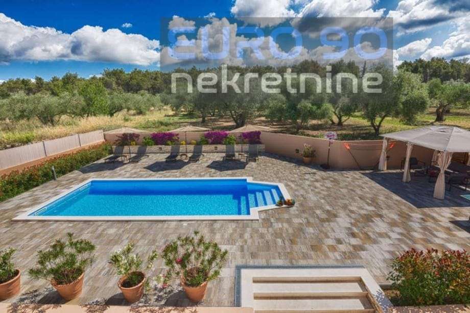 listing-small