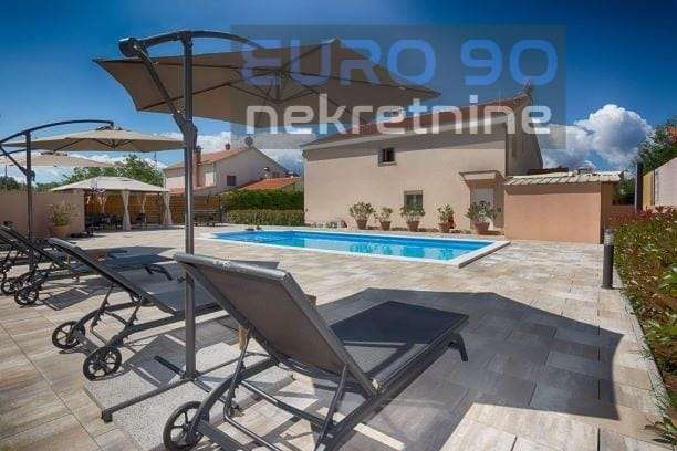 listing-small