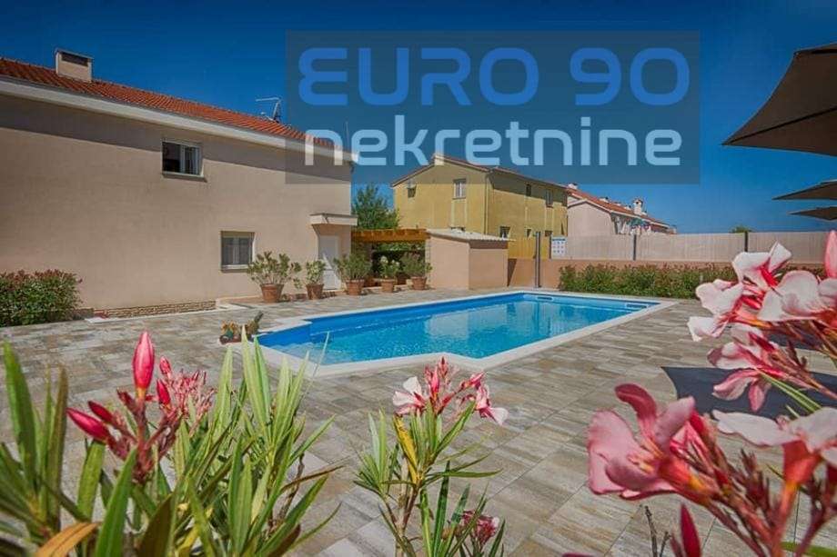 listing-small