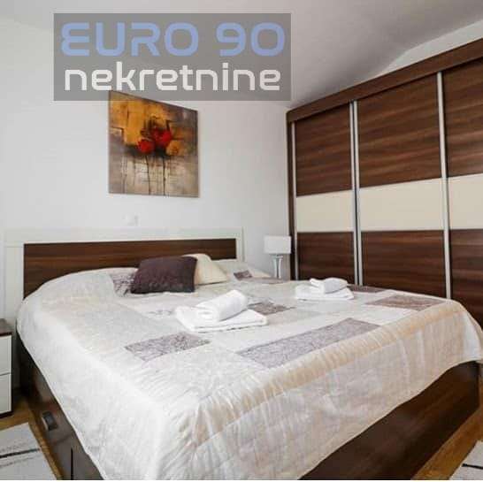 listing-small