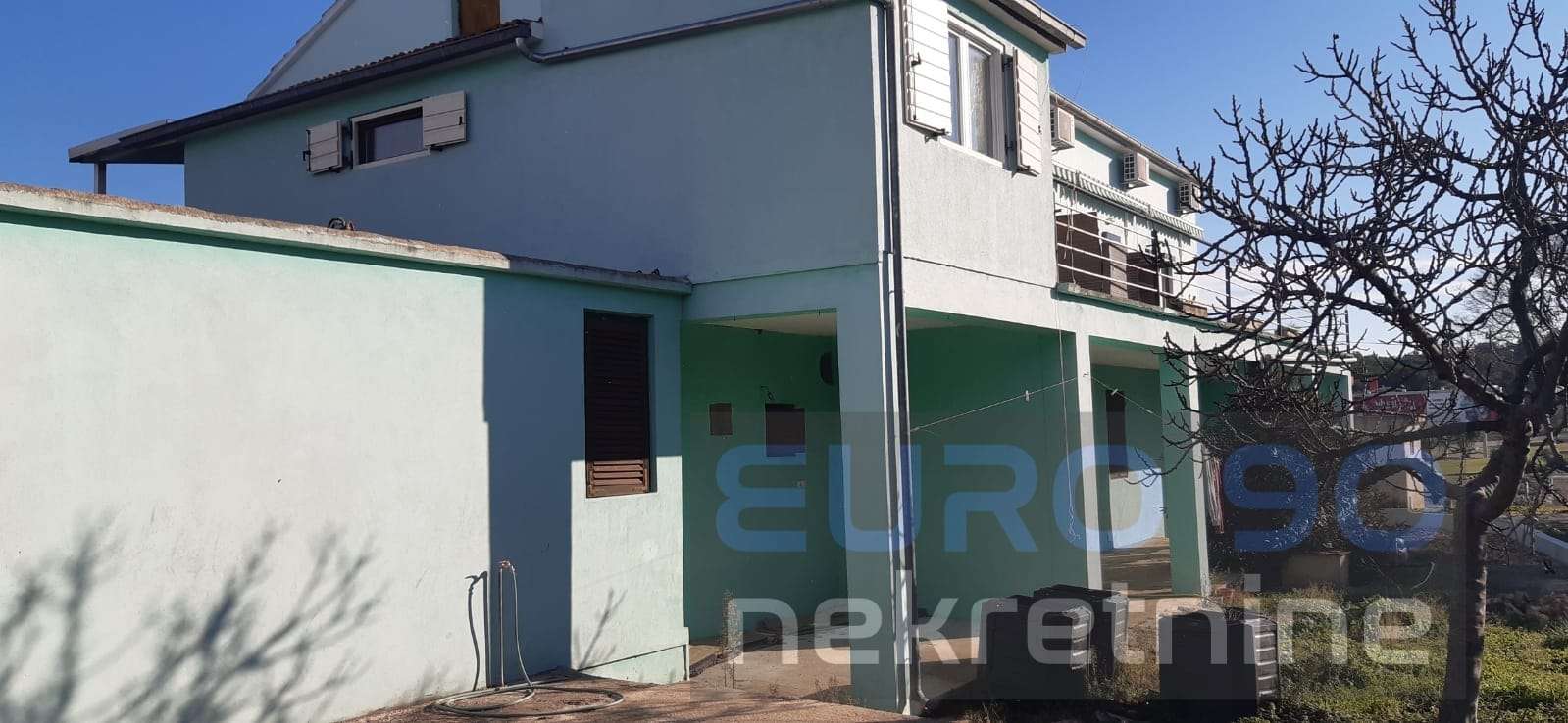 listing-small