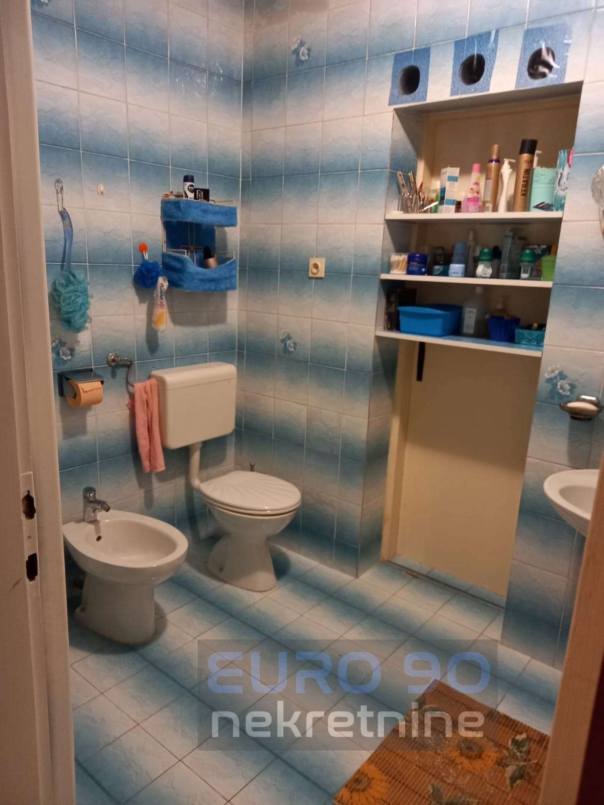 listing-small
