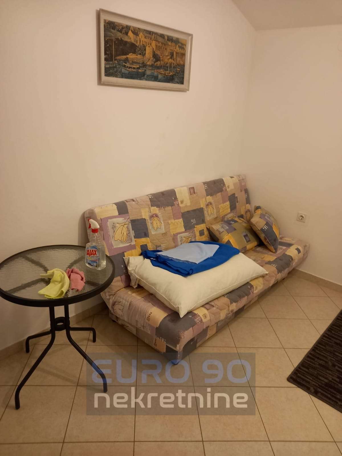 listing-small