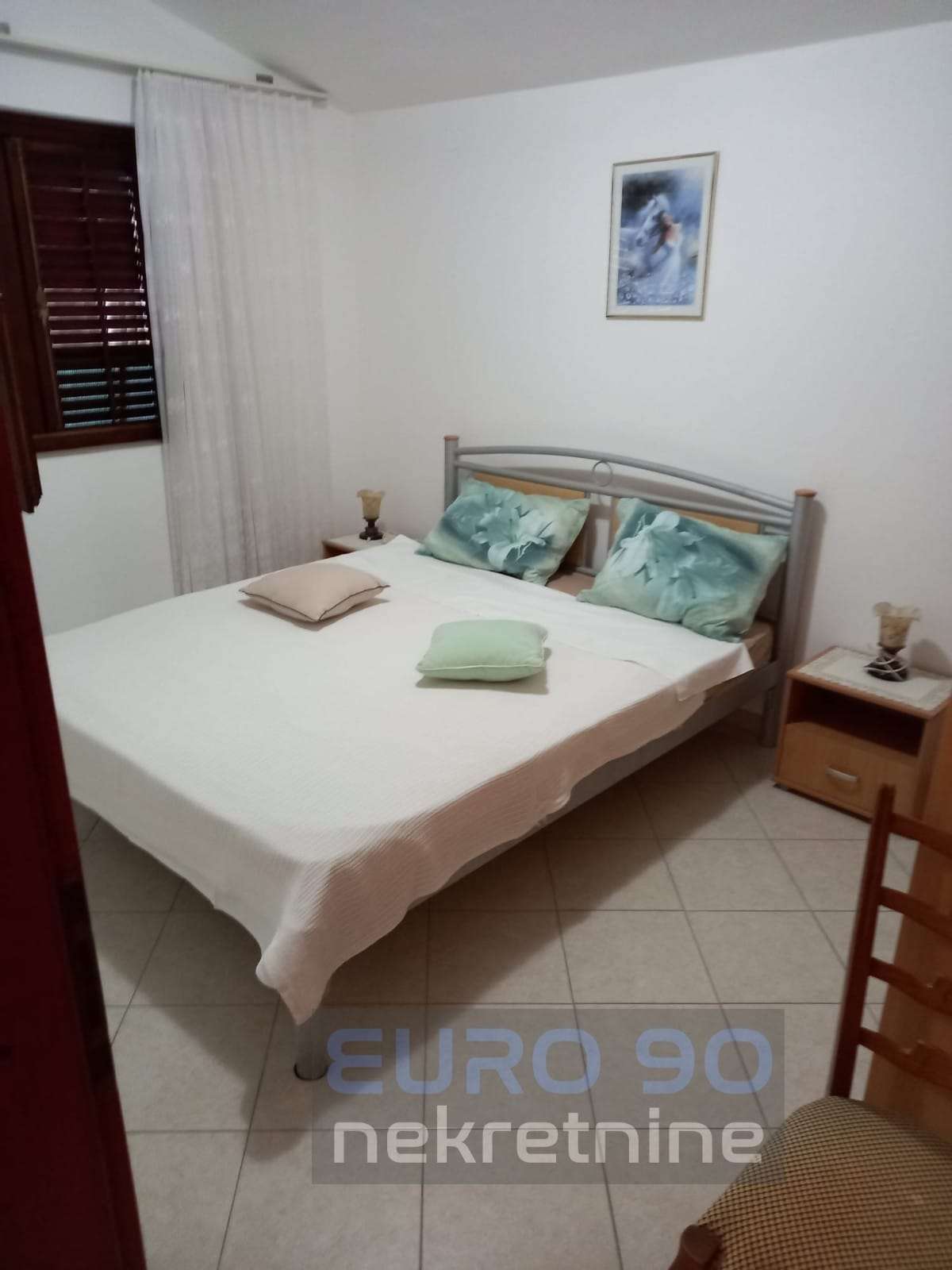 listing-small