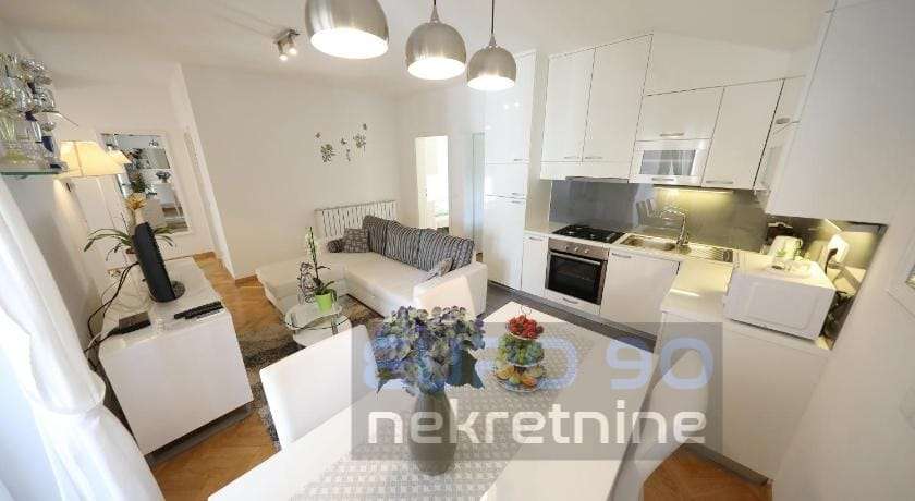 listing-small