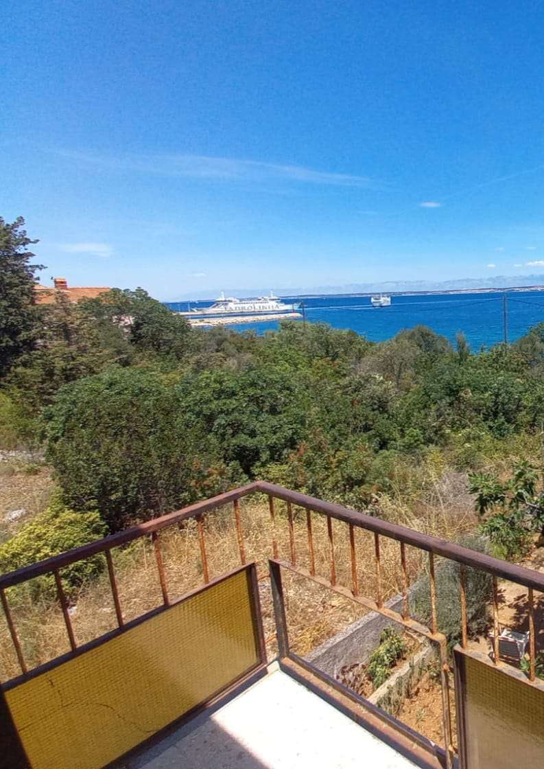 listing-small