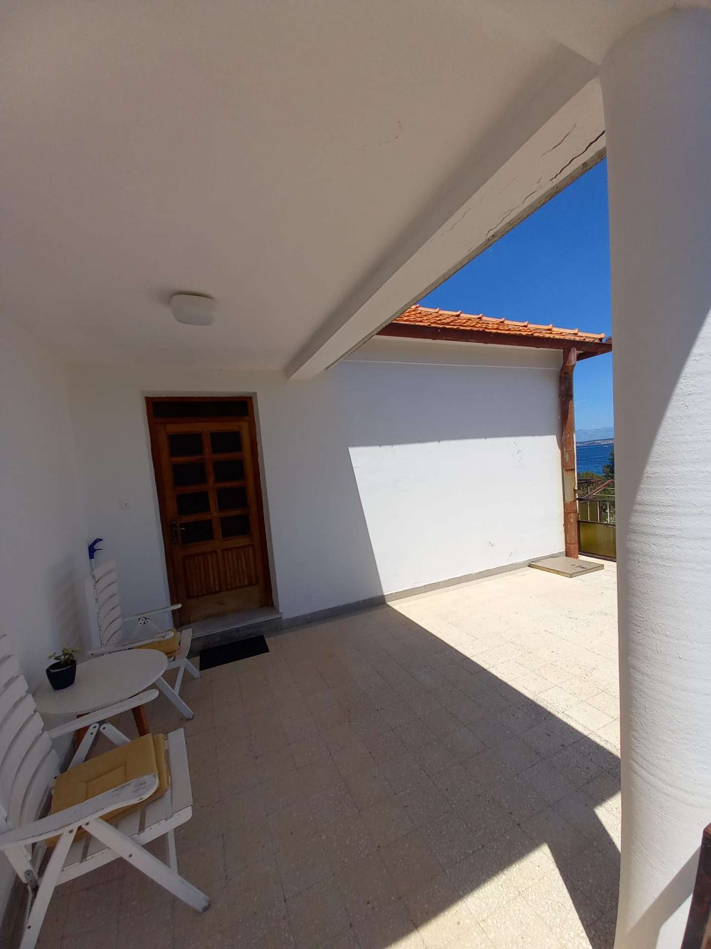 listing-small