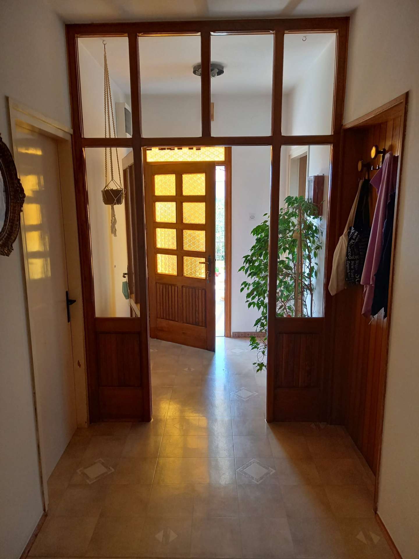 listing-small
