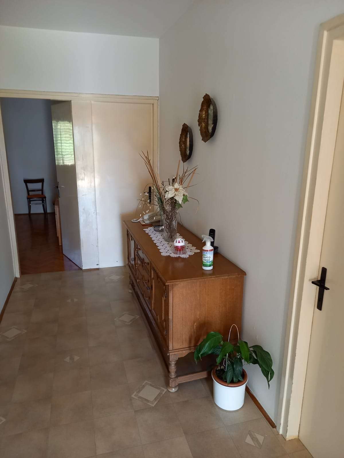 listing-small