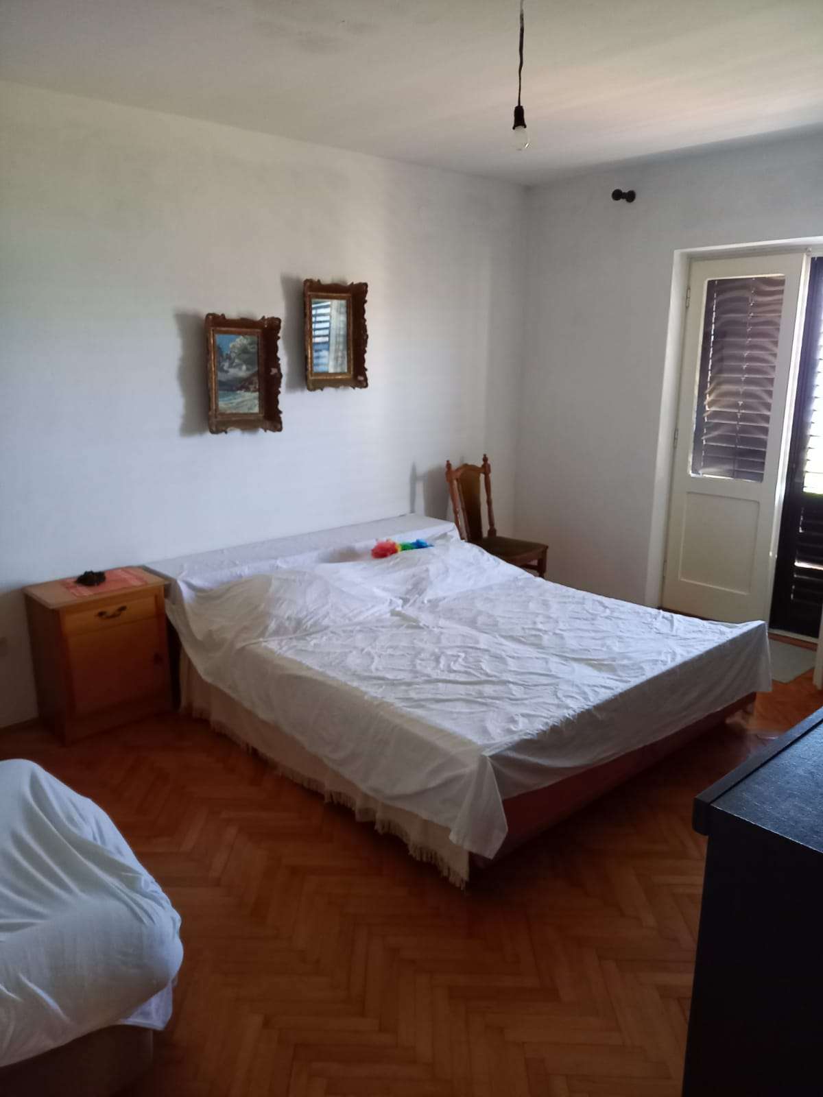 listing-small