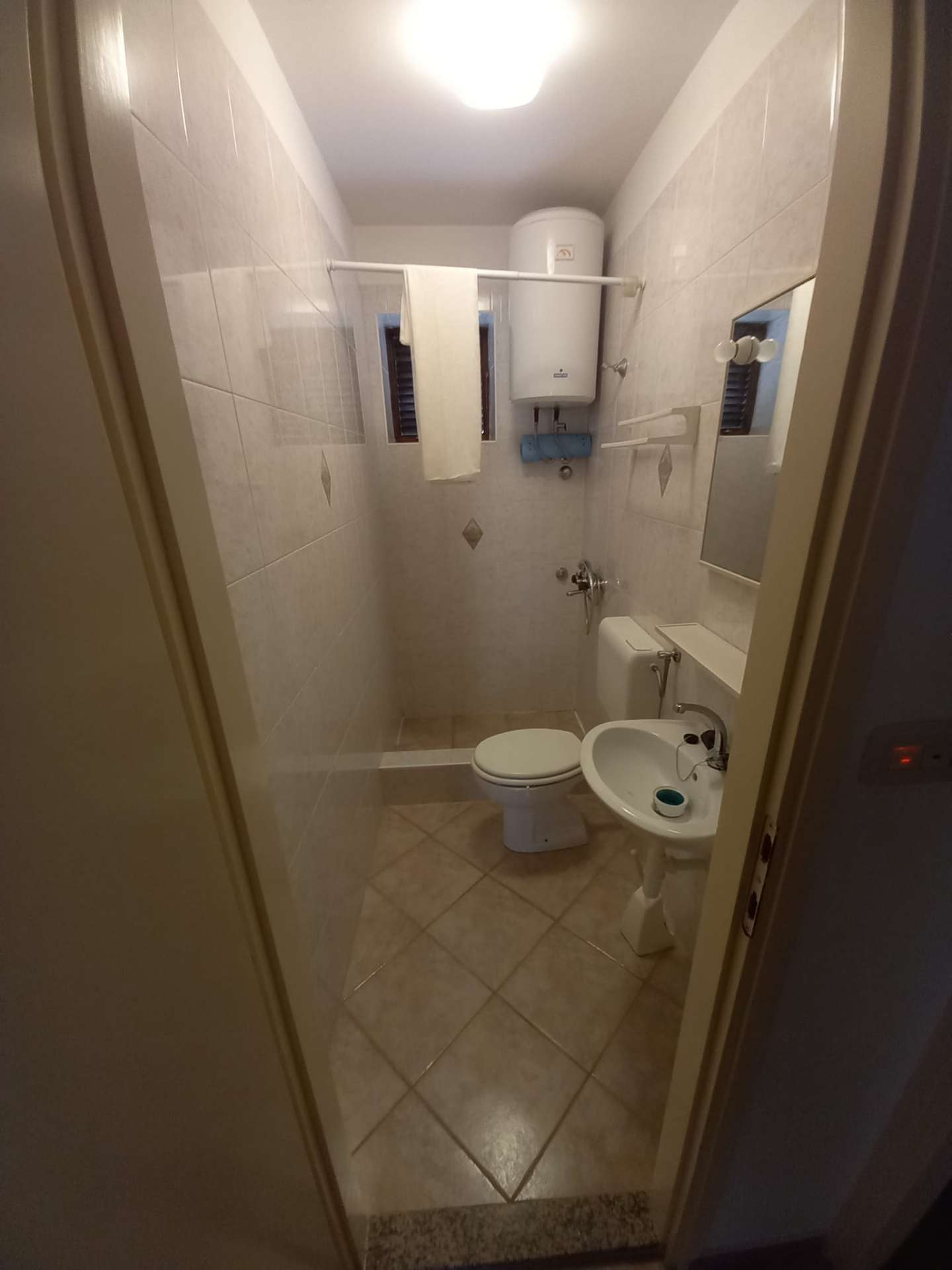 listing-small