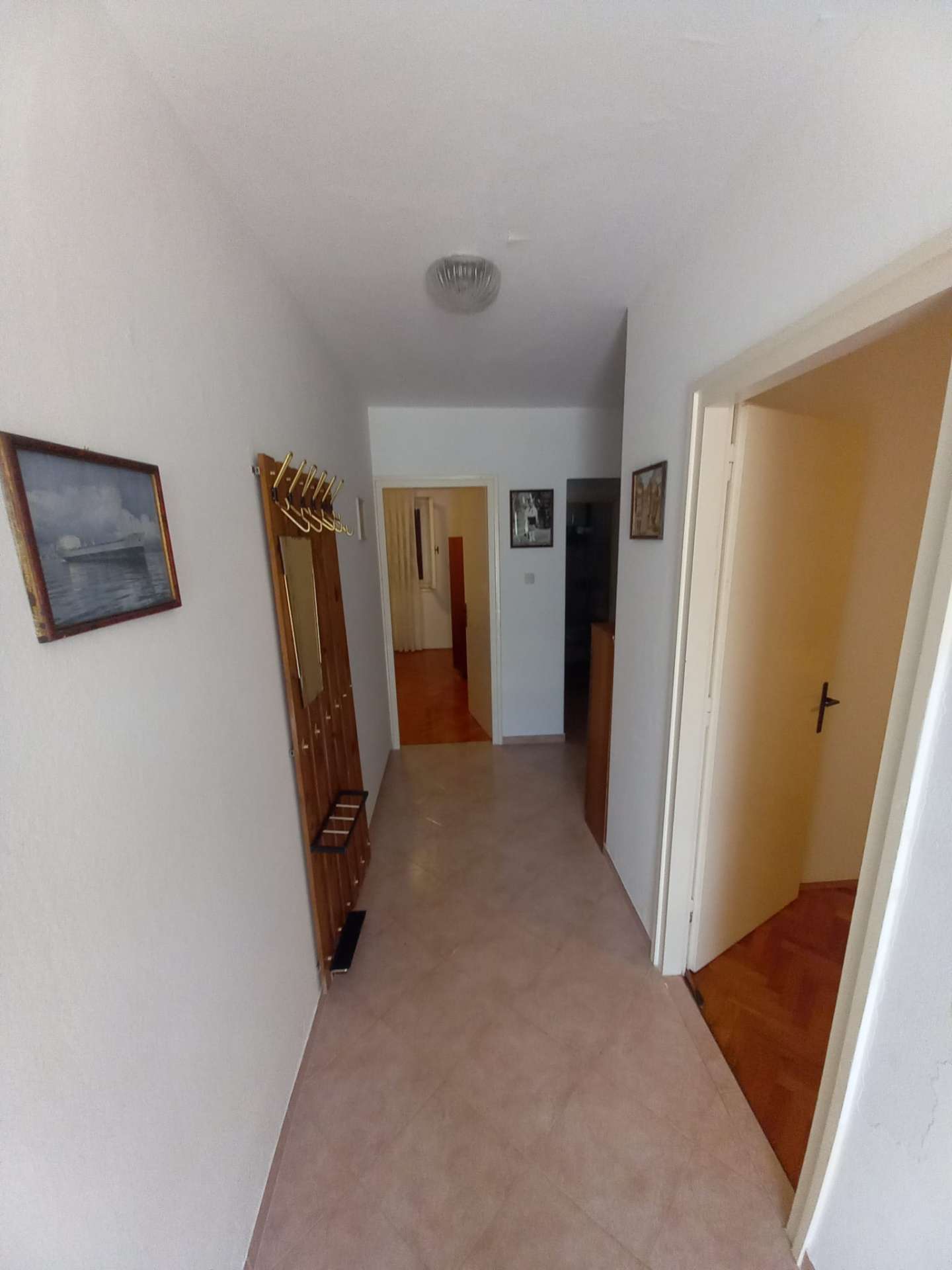 listing-small