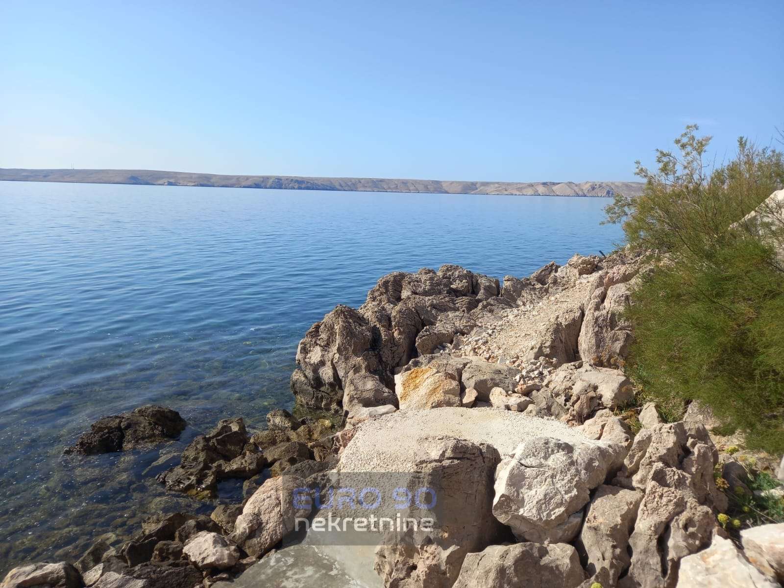 listing-small