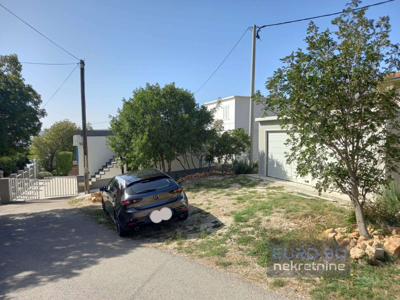 listing-small