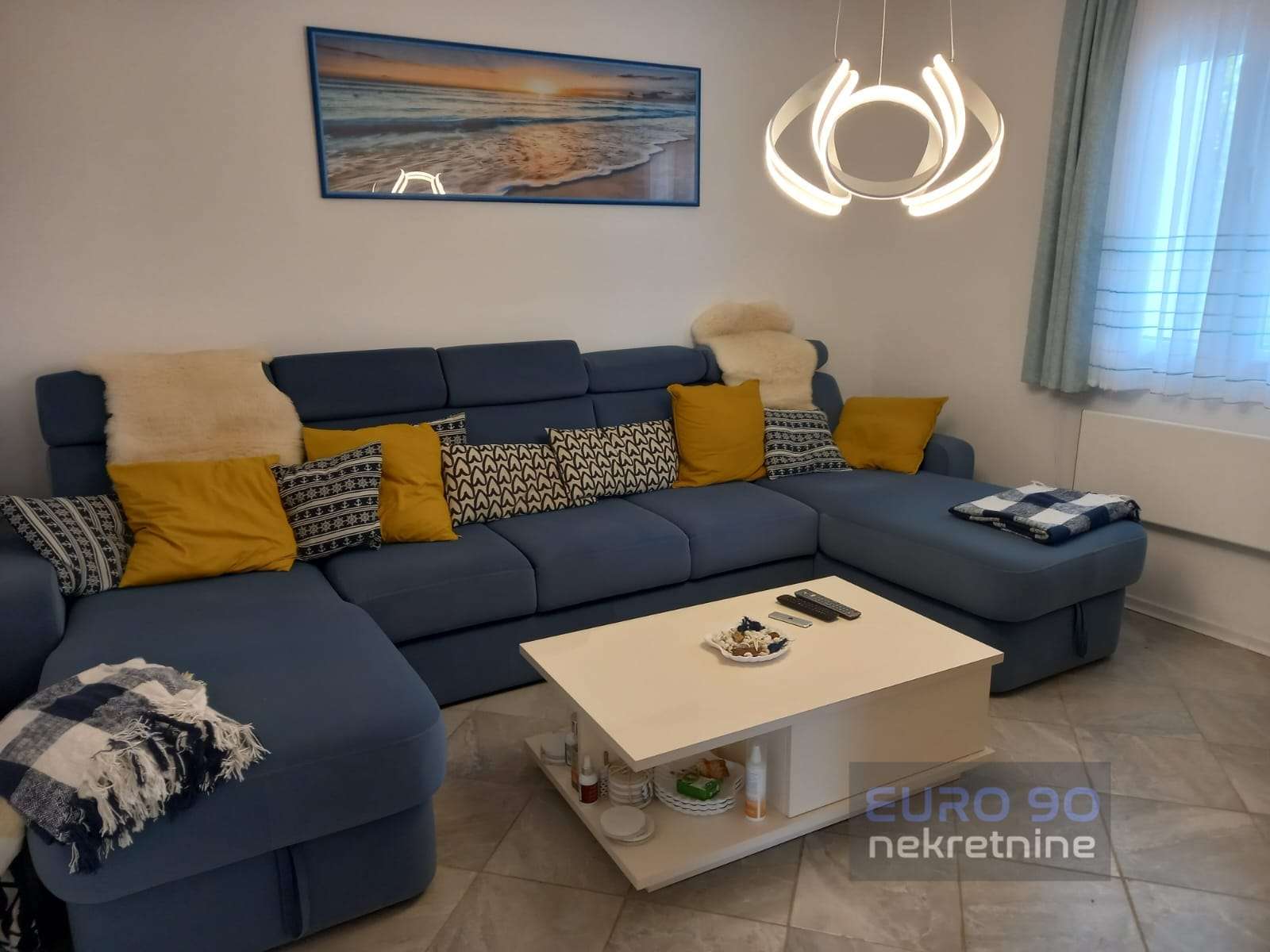 listing-small