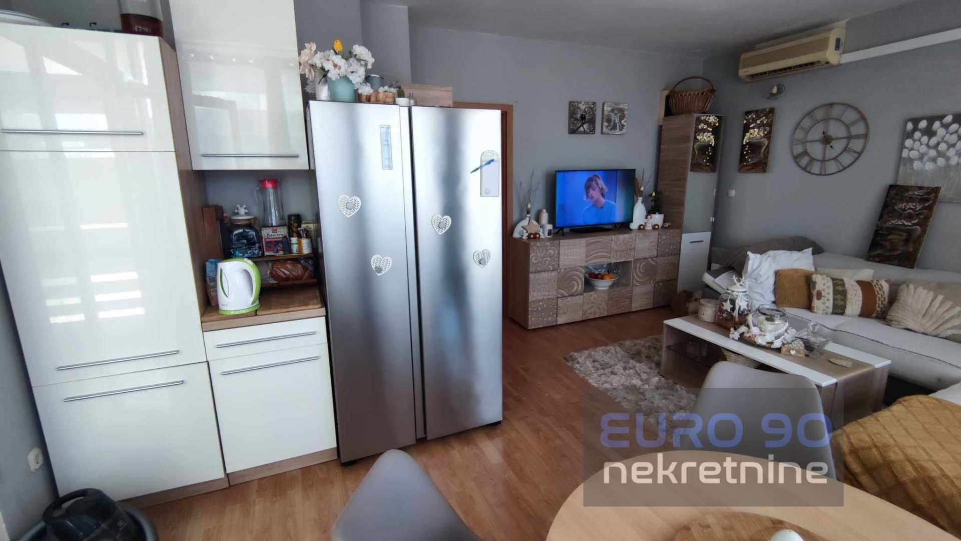 listing-small