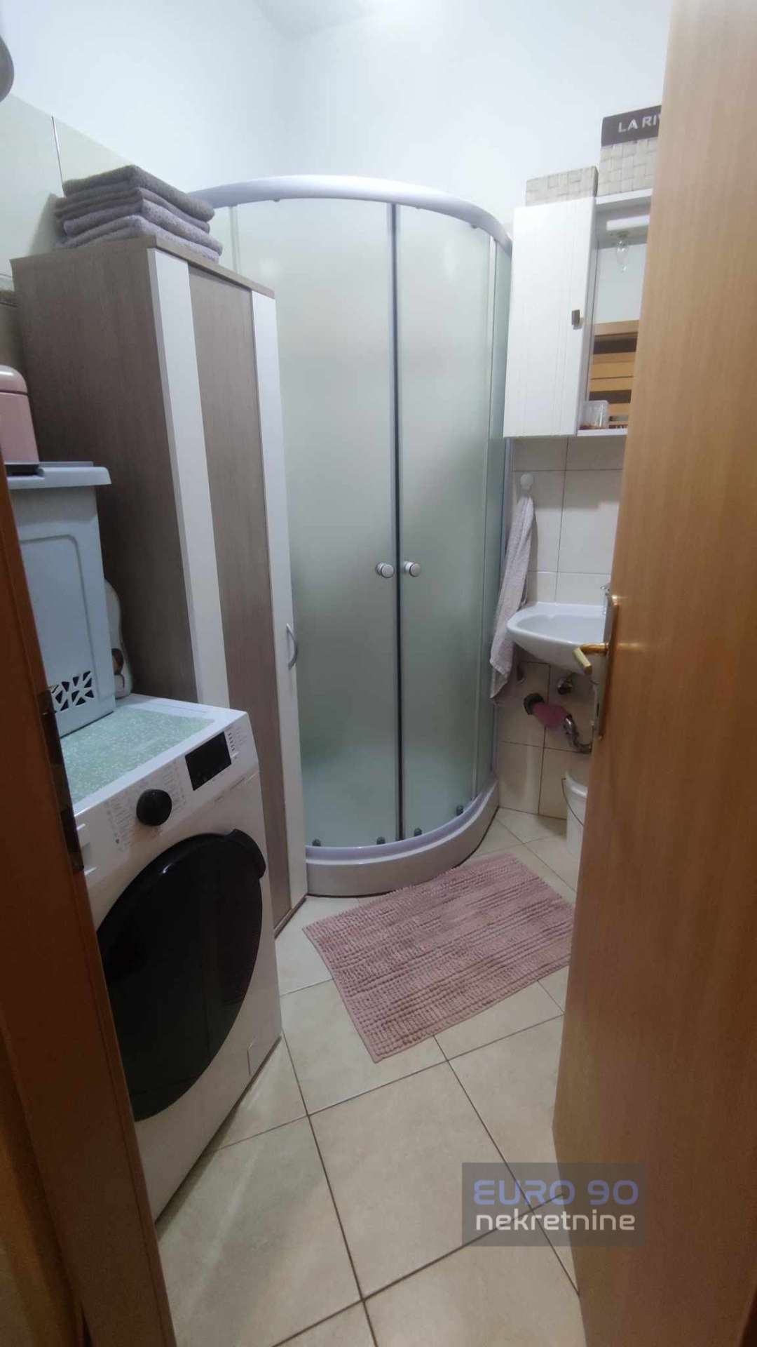 listing-small