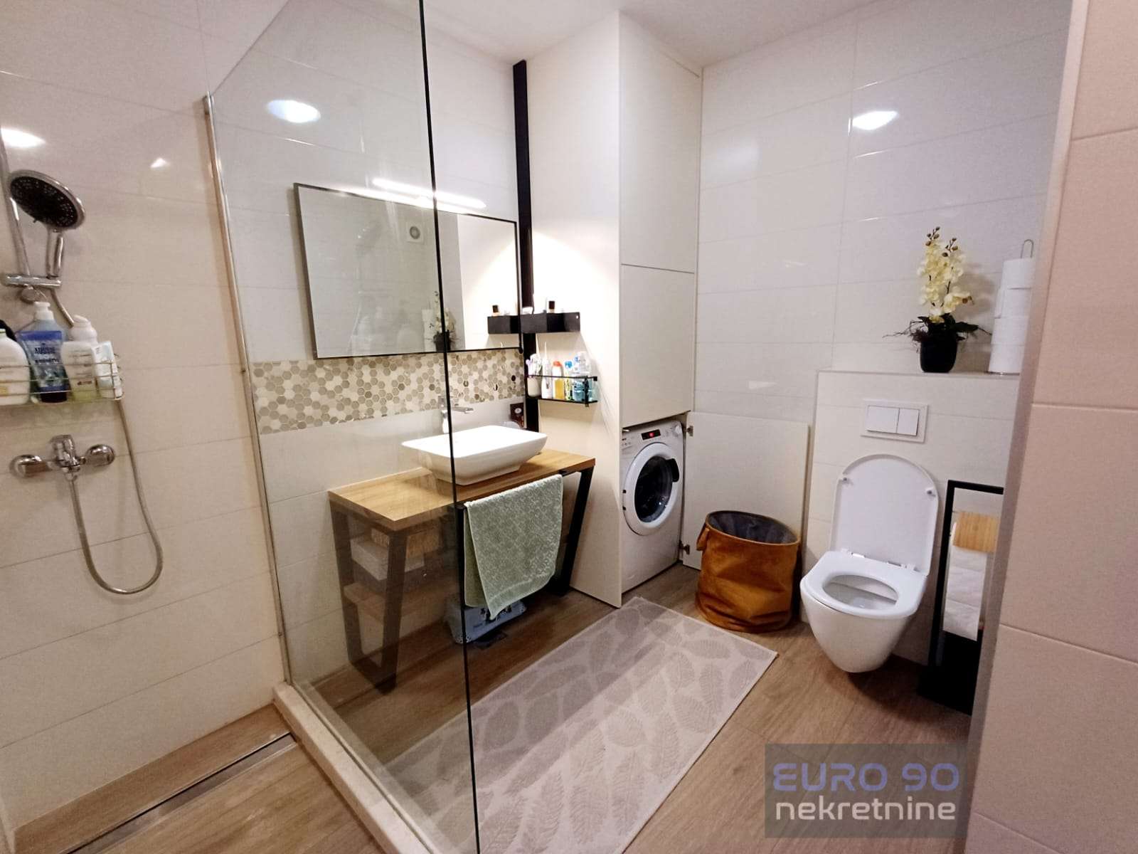 listing-small