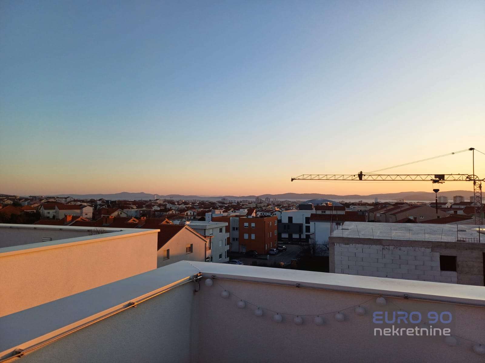 listing-small