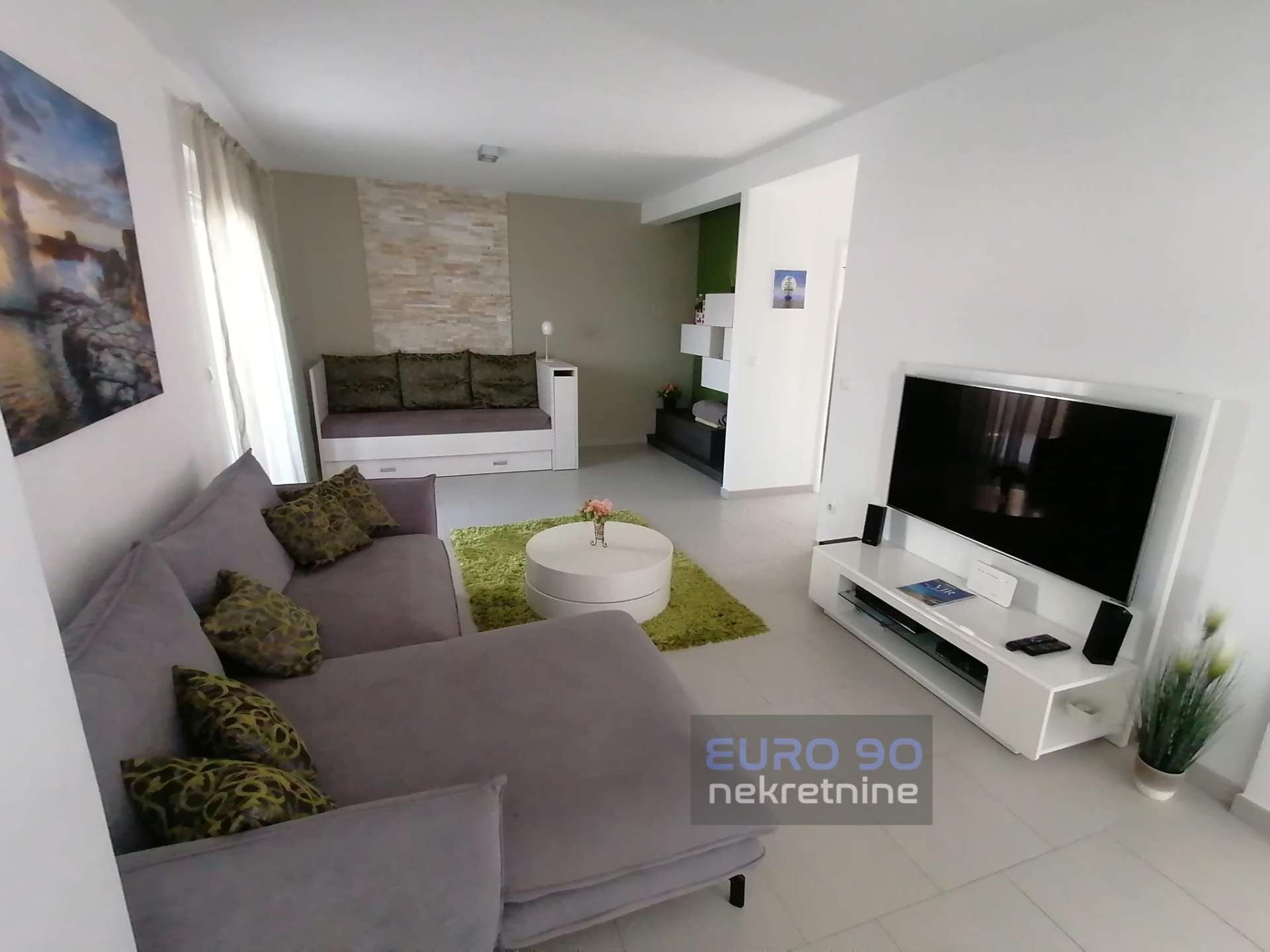 listing-small