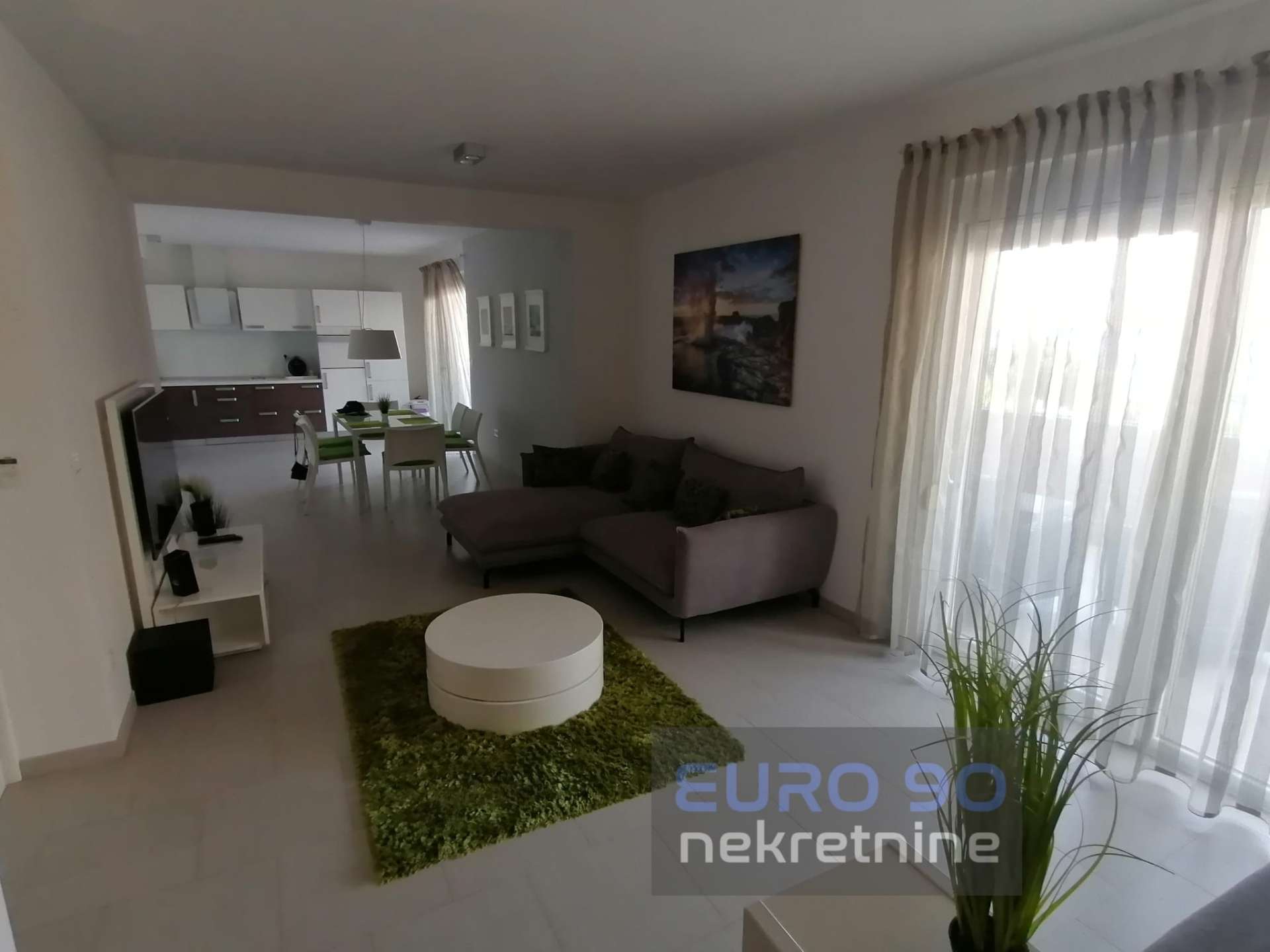 listing-small