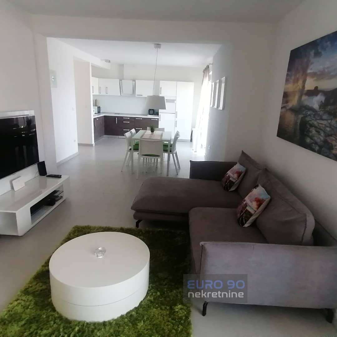 listing-small