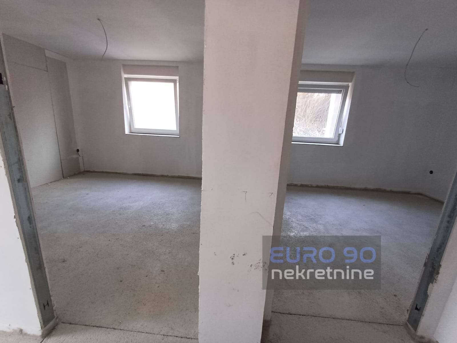 listing-small