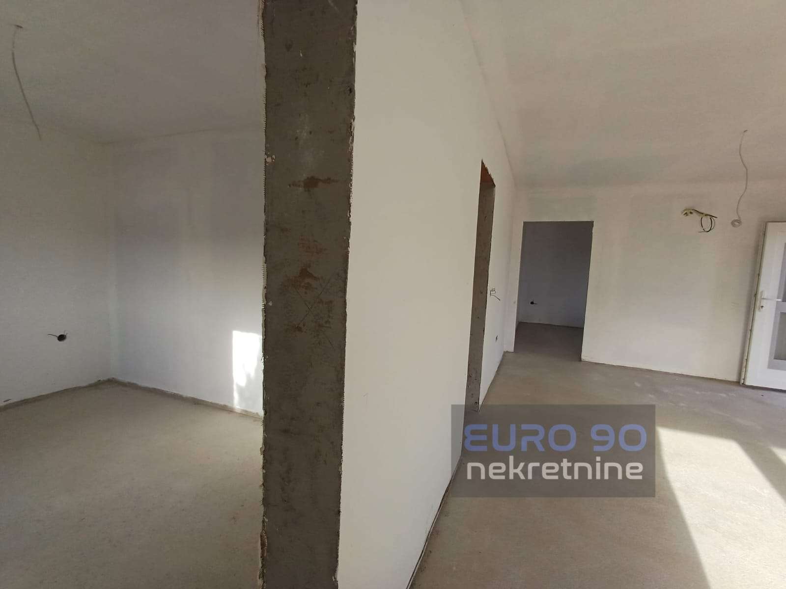 listing-small