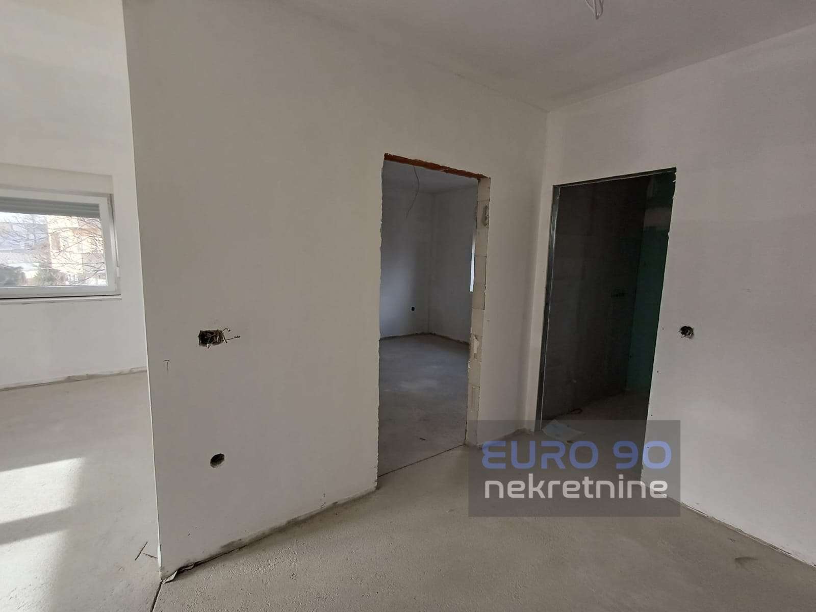 listing-small