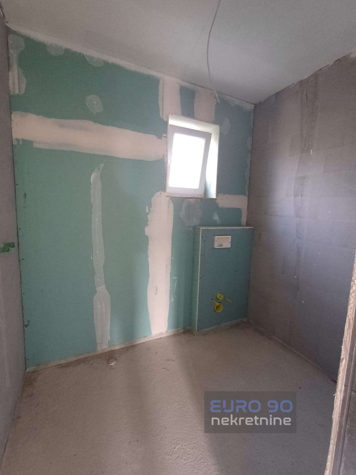listing-small
