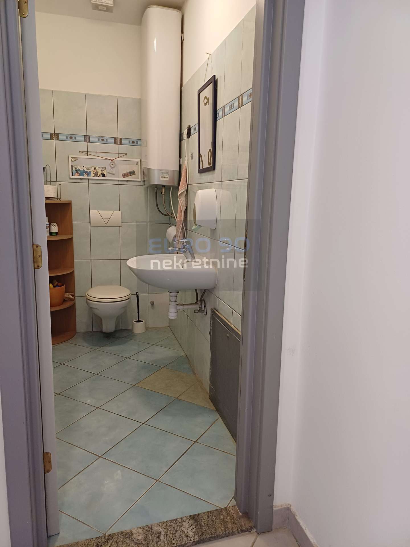 listing-small