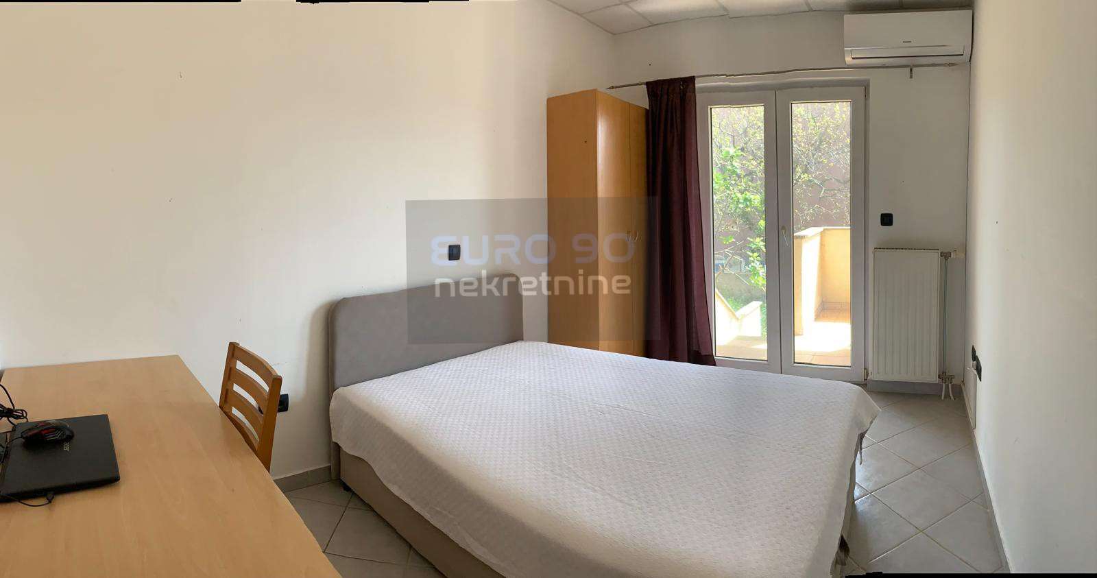 listing-small
