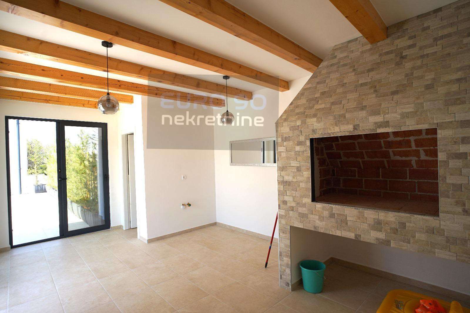 listing-small