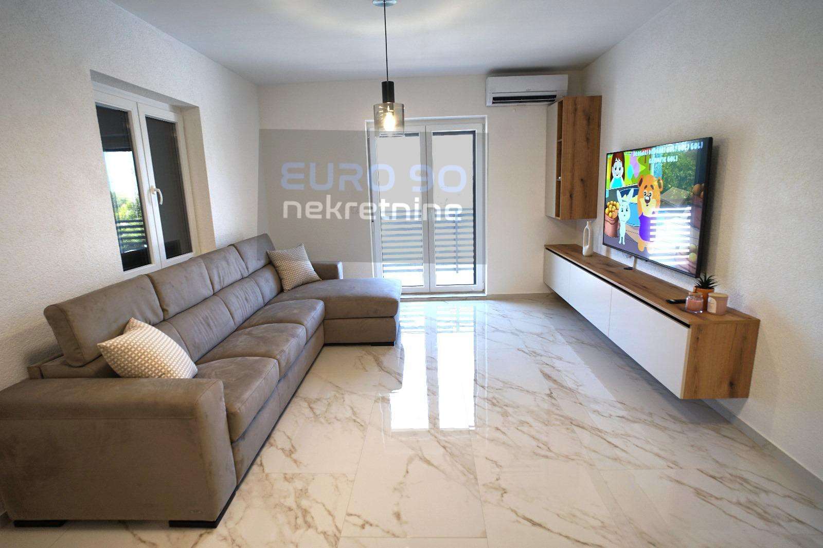 listing-small
