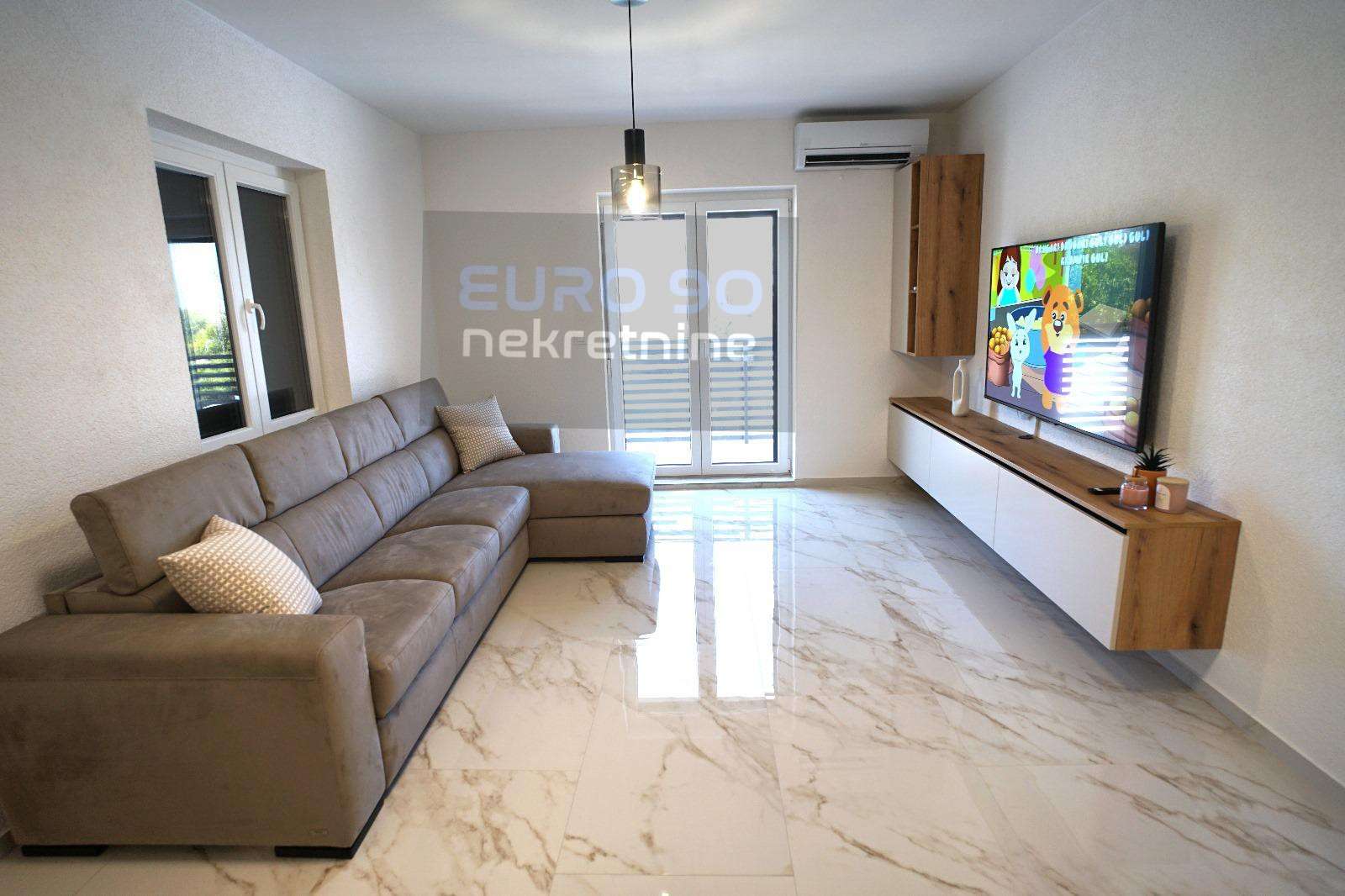 listing-small
