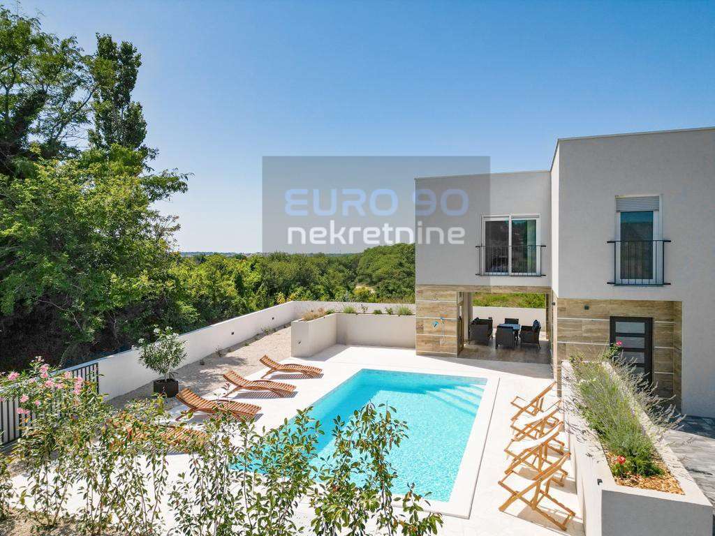 listing-small