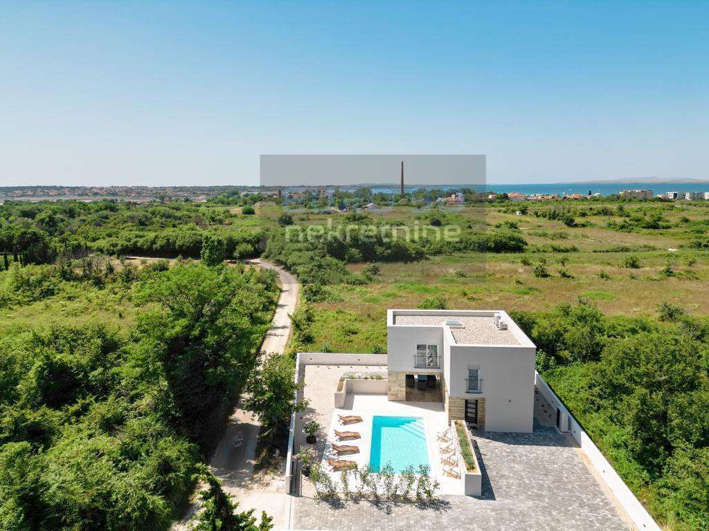listing-small