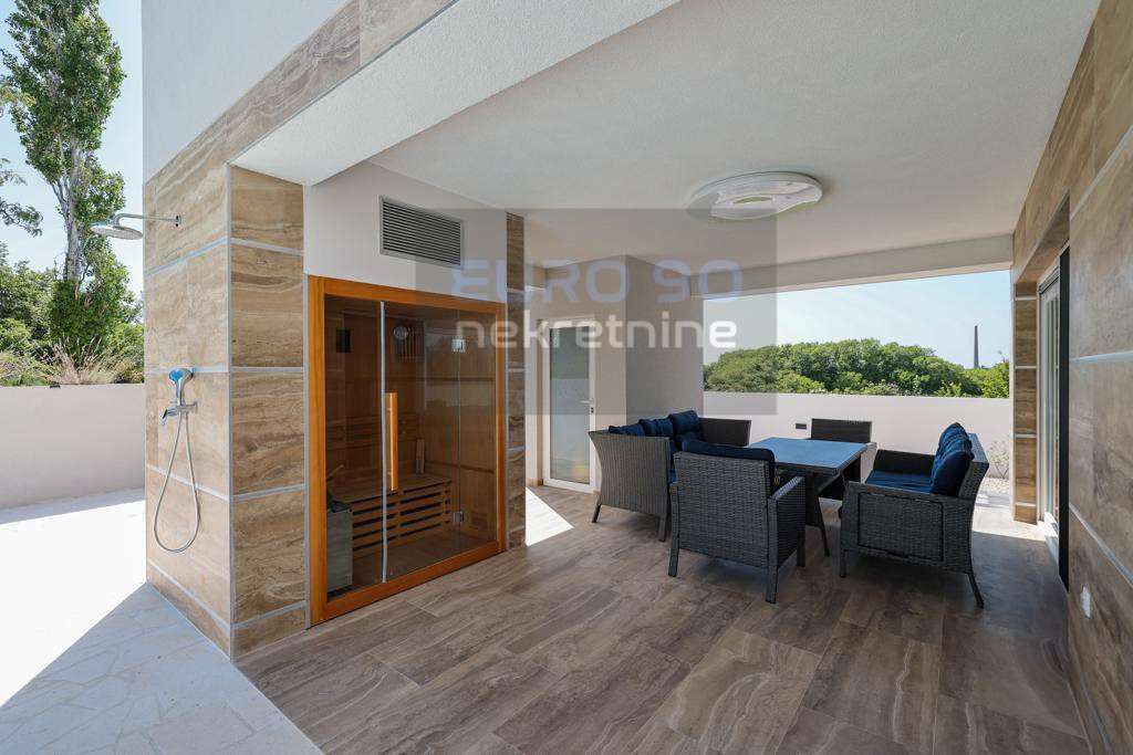 listing-small