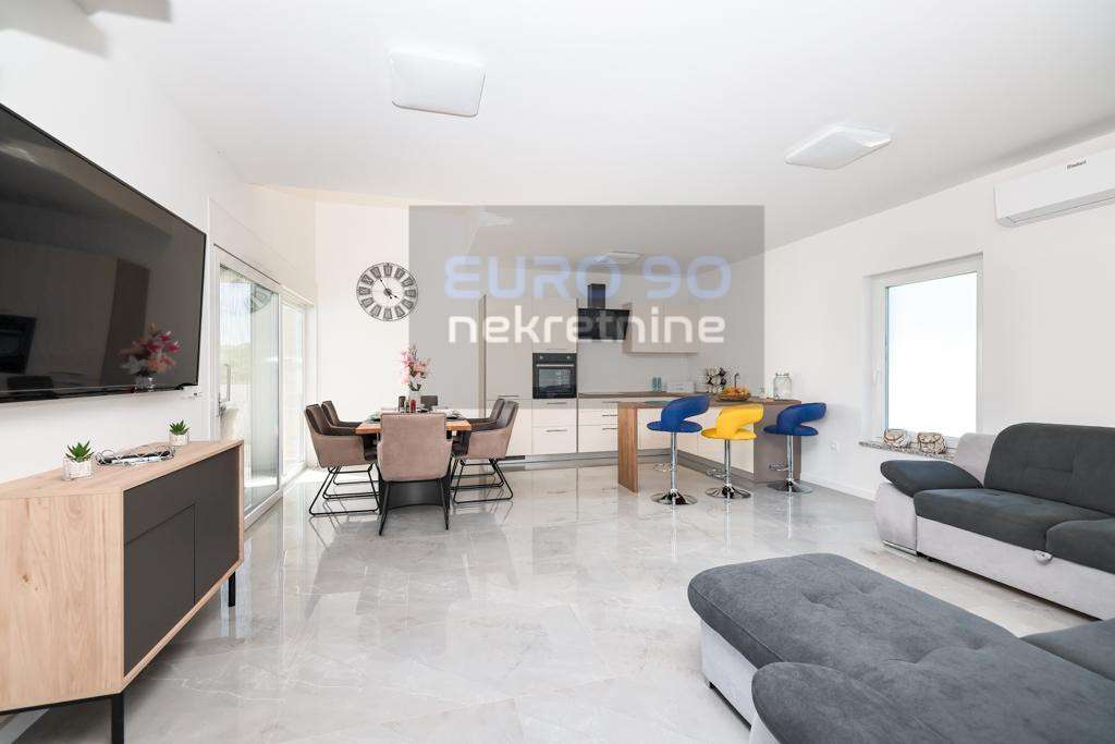 listing-small