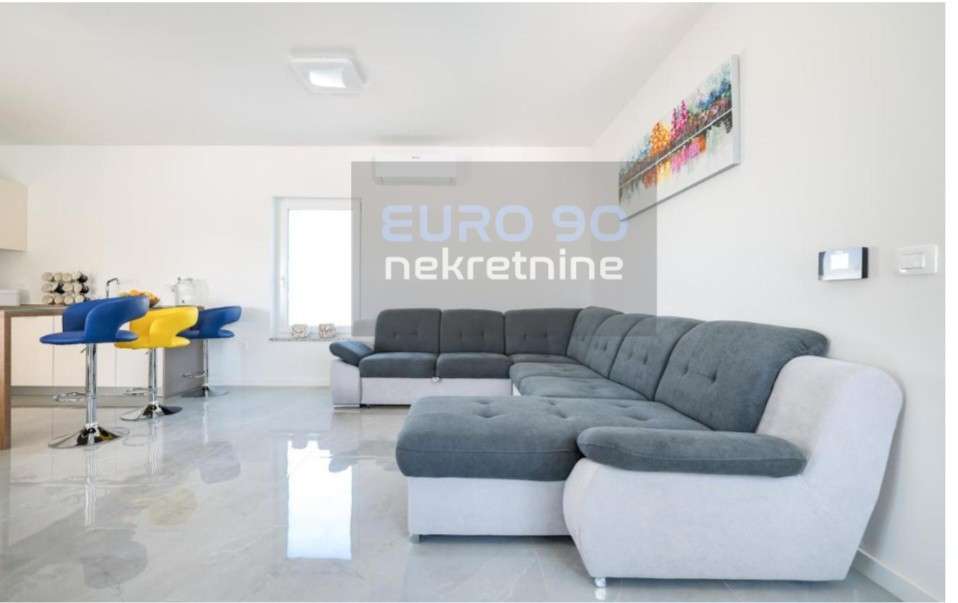 listing-small