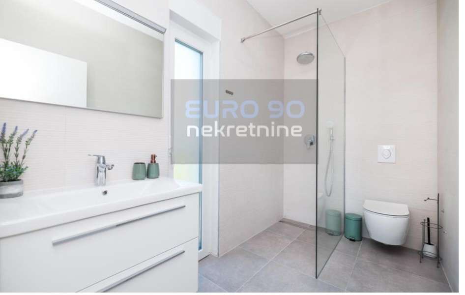 listing-small