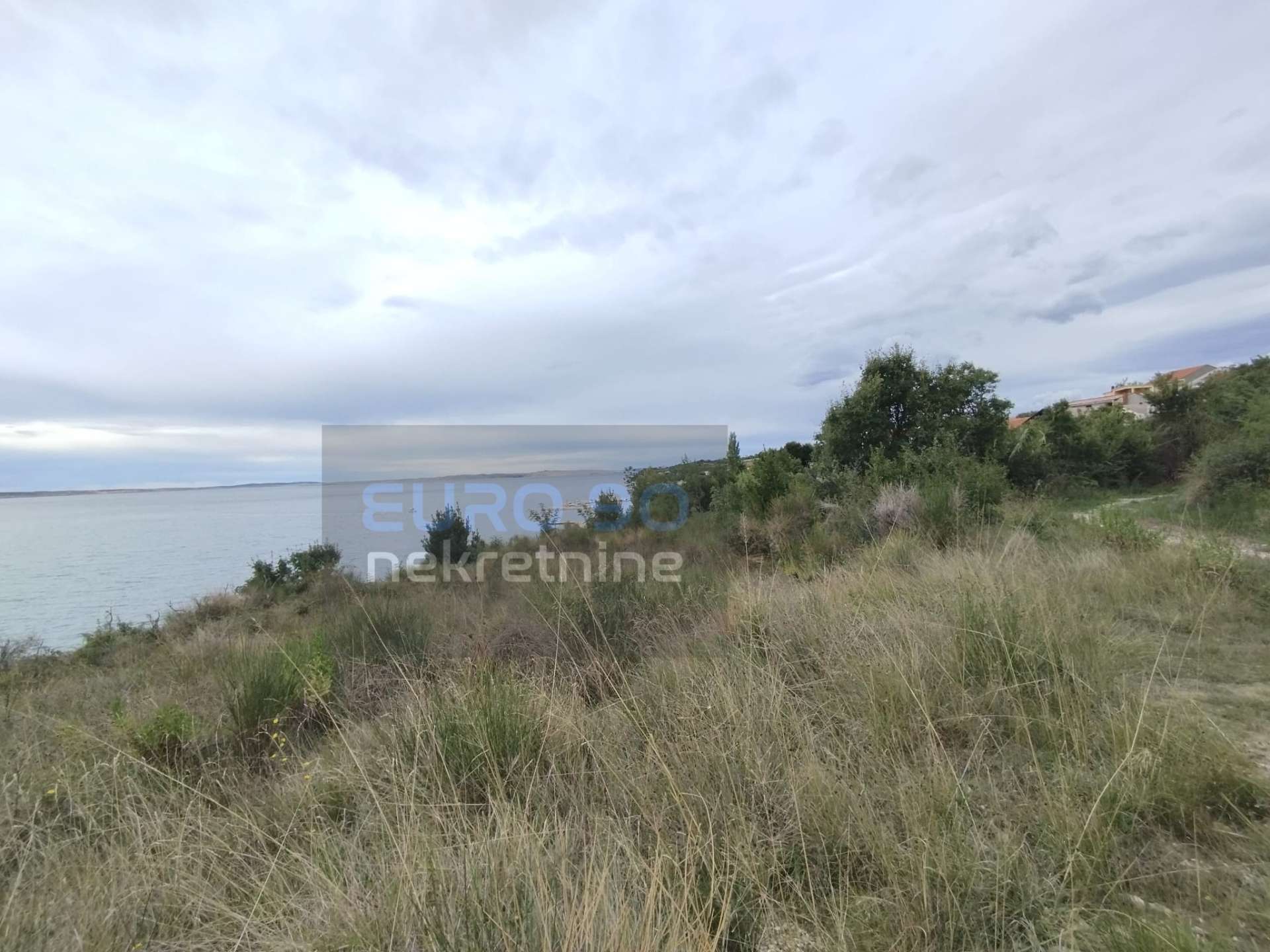 listing-small
