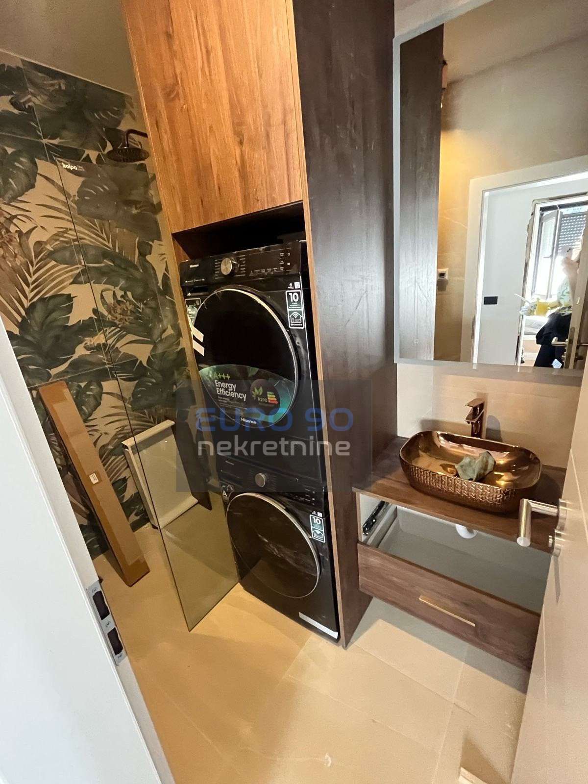 listing-small