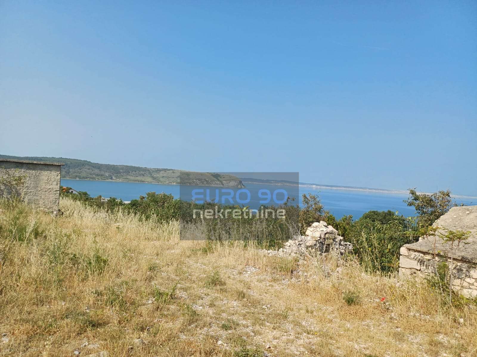 RTINA- GRAĐEVINSKO ZEMLJIŠTE 468 M2, POGLED NA VELEBIT I MORE !!!