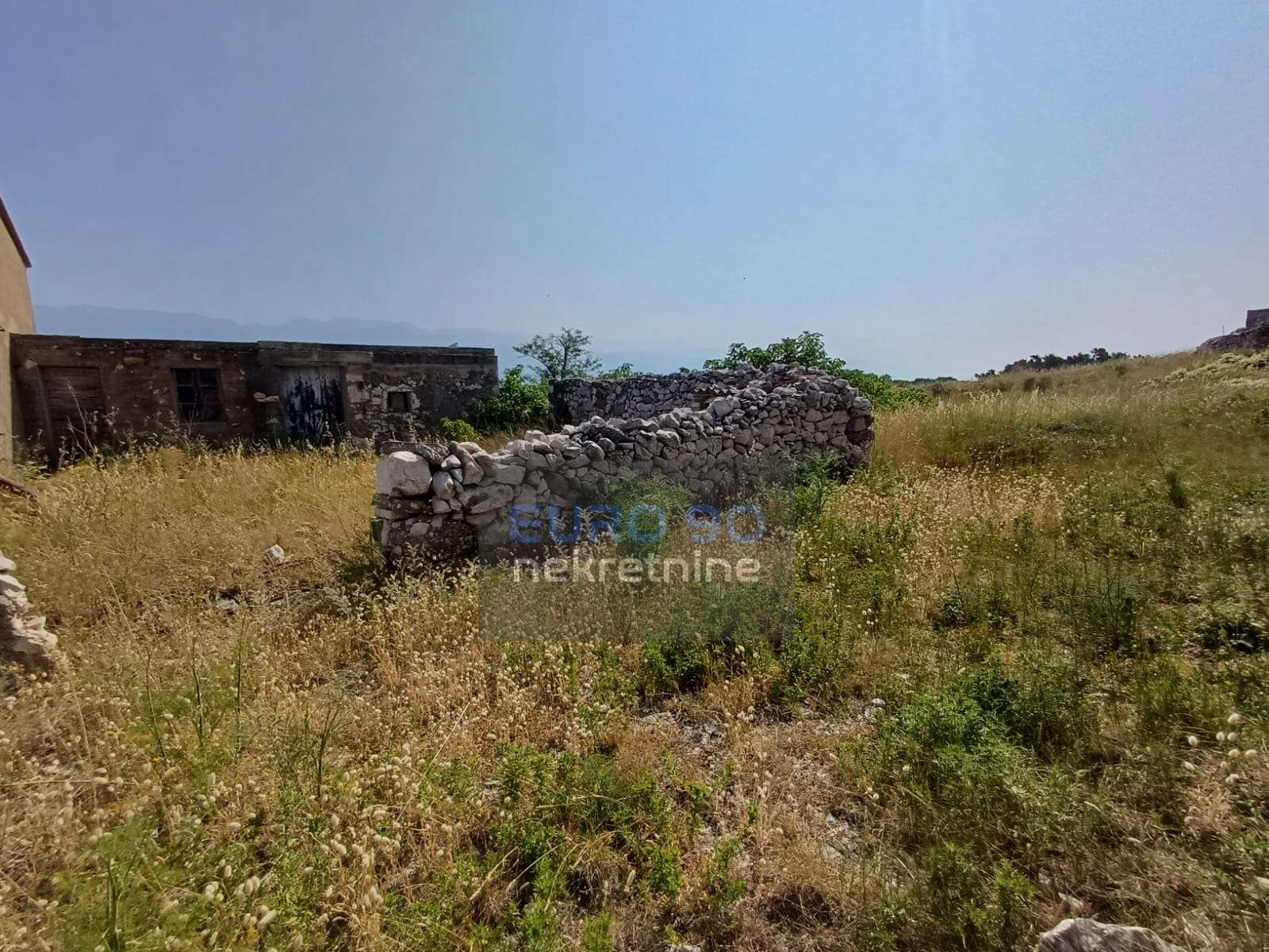 listing-small