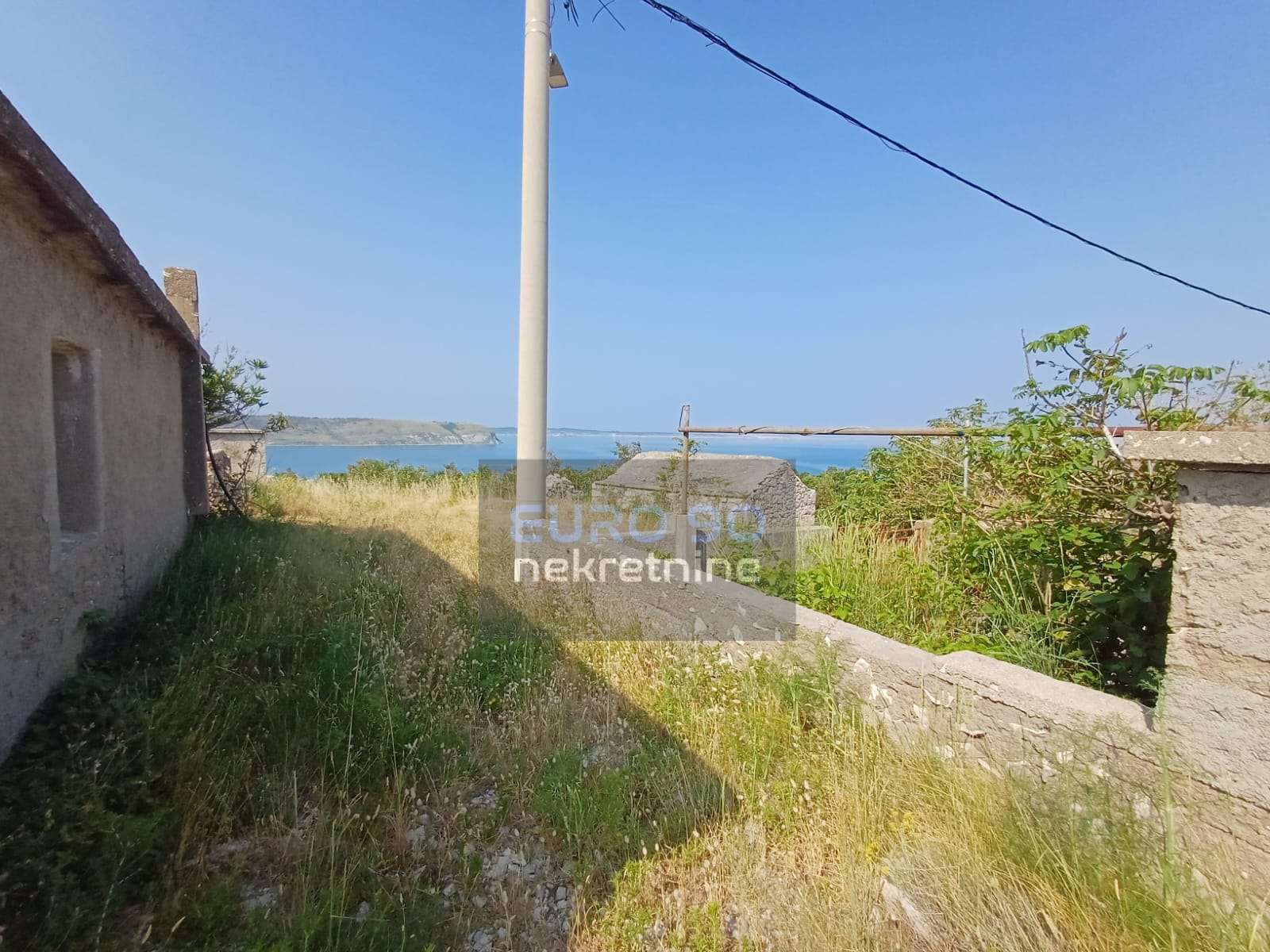 listing-small