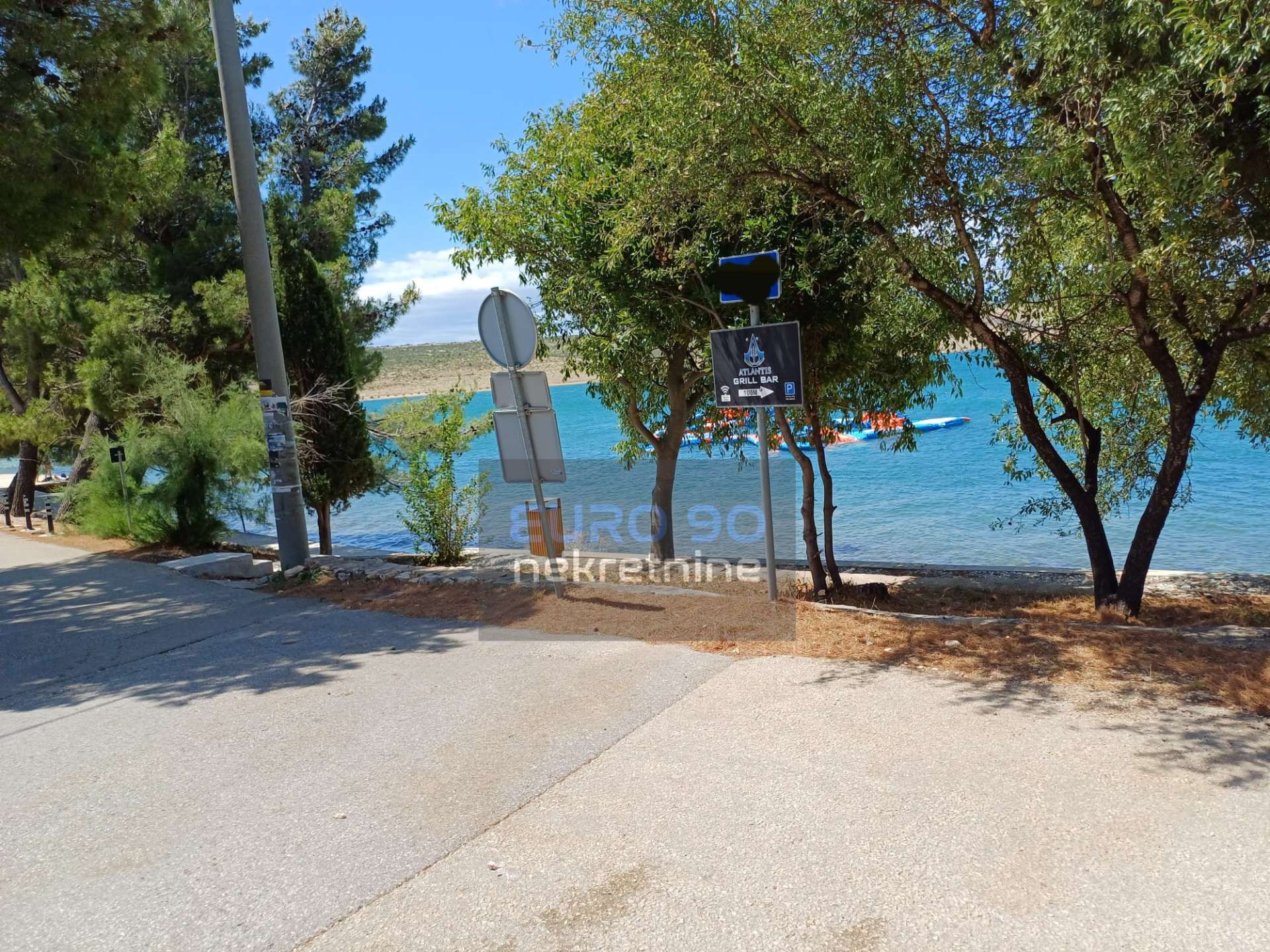 listing-small