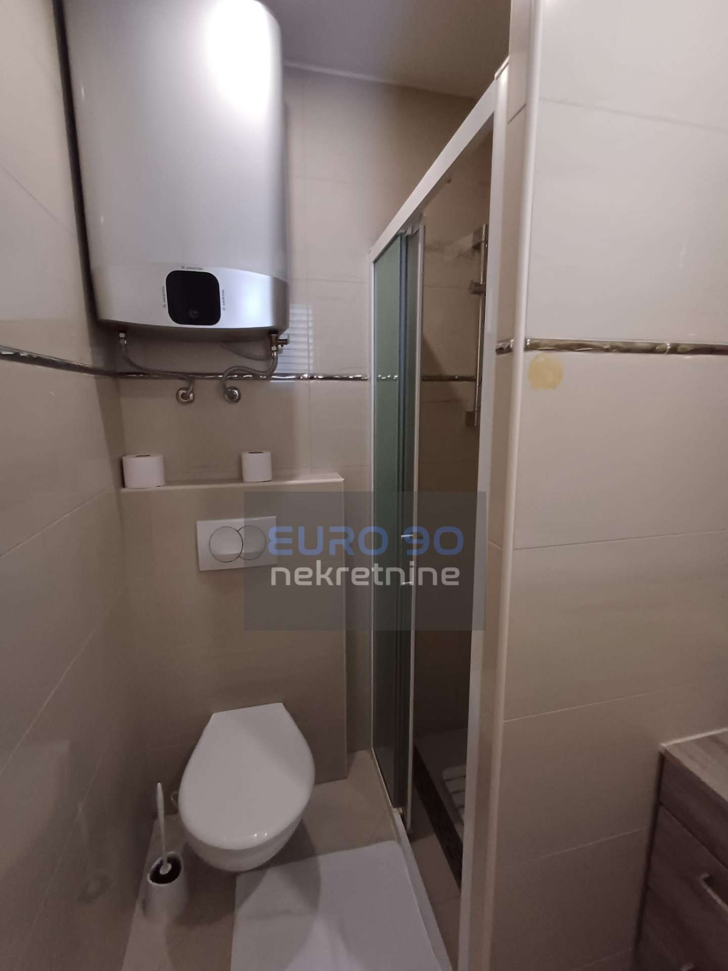 listing-small