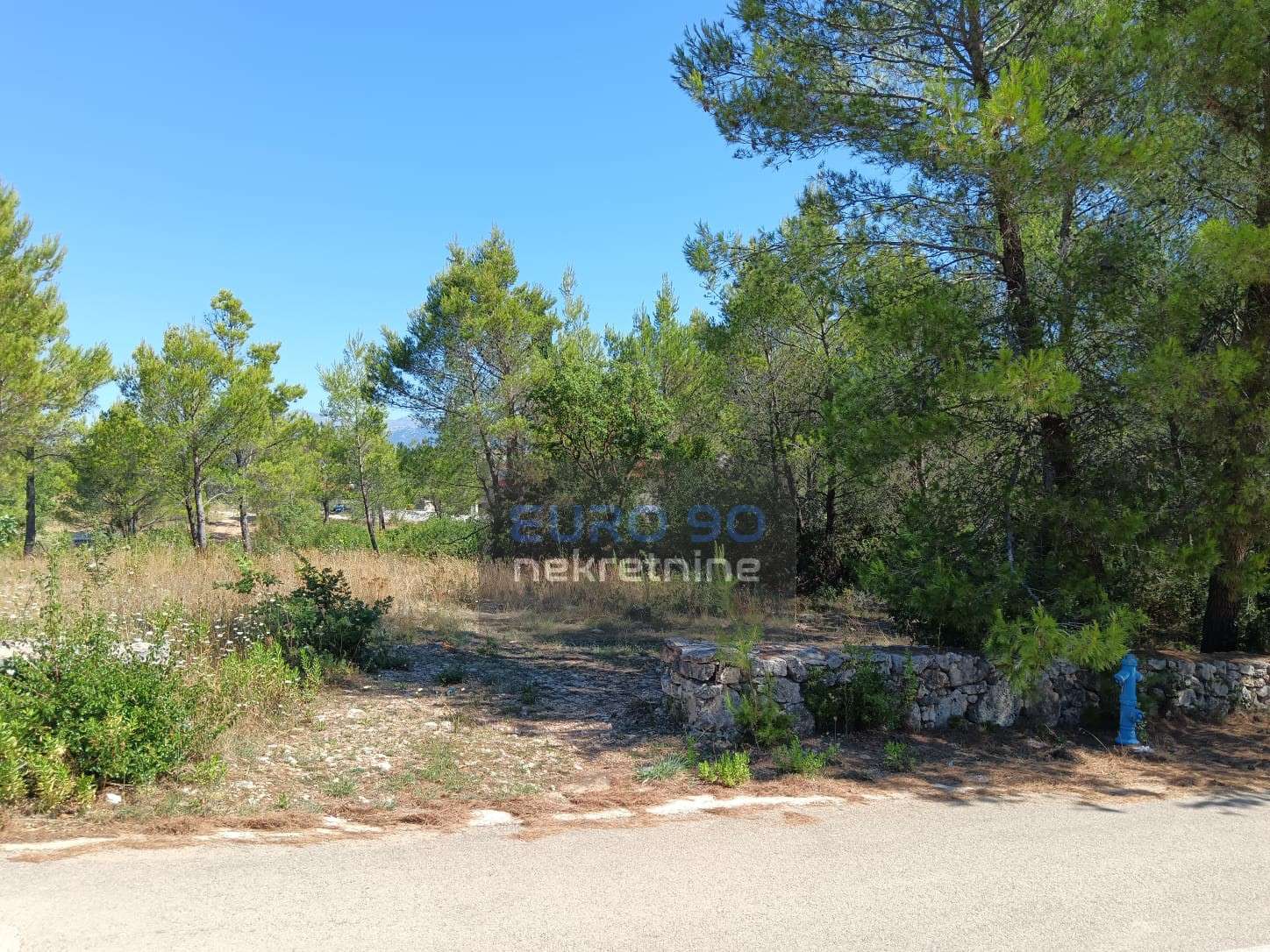 listing-small