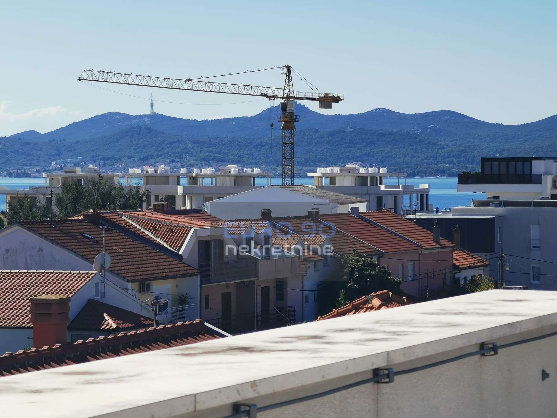 listing-small
